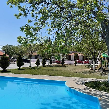La Ilusion Hotel Campestre Y Balneario Parras de la Fuente Exteriör bild