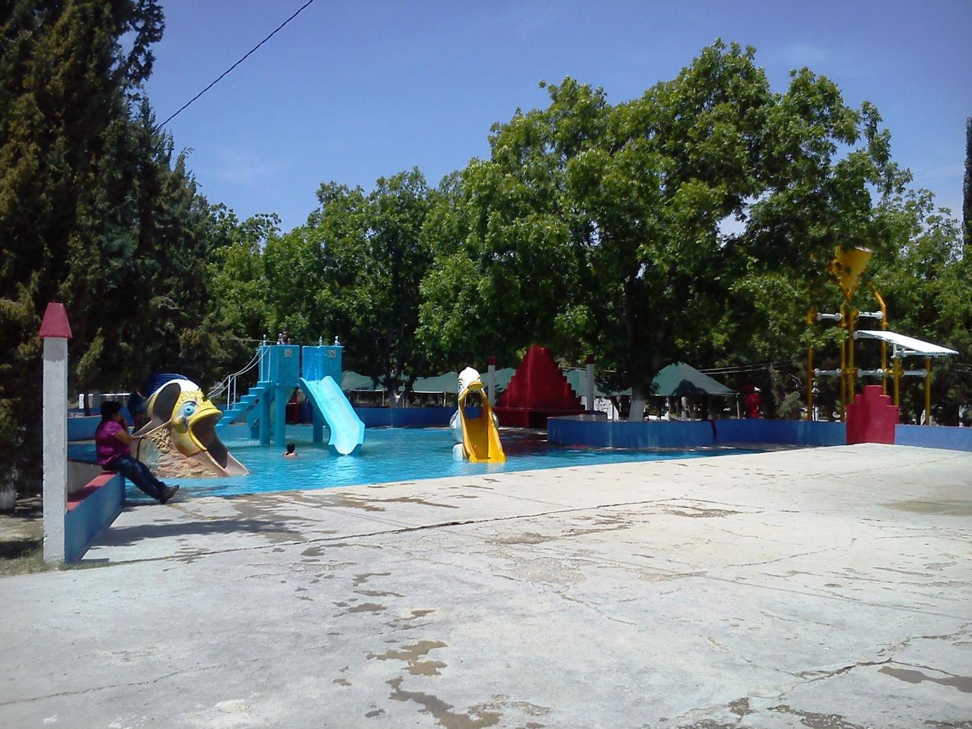 La Ilusion Hotel Campestre Y Balneario Parras de la Fuente Exteriör bild
