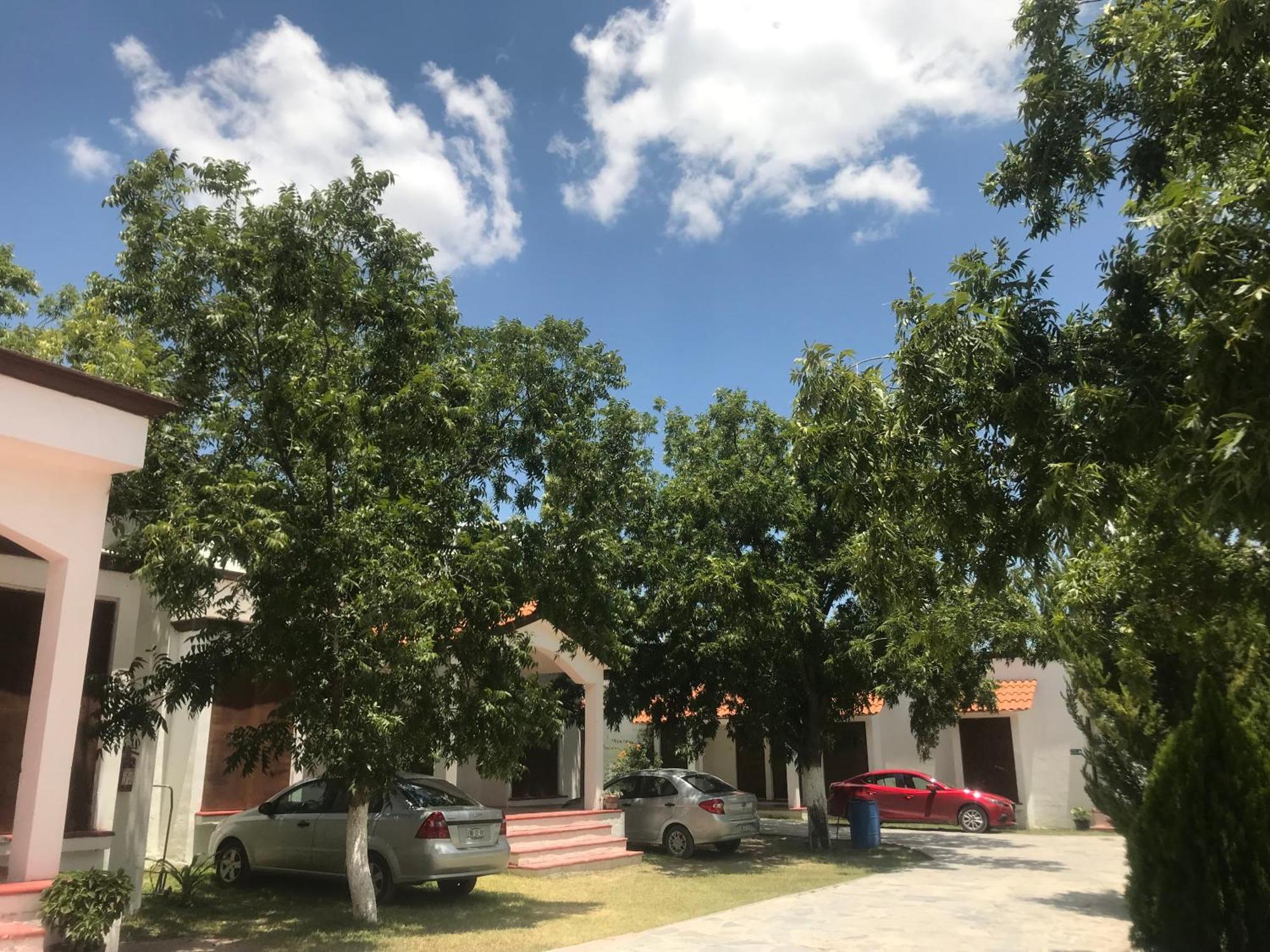 La Ilusion Hotel Campestre Y Balneario Parras de la Fuente Exteriör bild